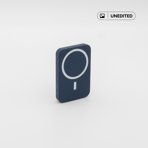 Maglite 5K - 5000 mAh Magnetic Wireless Power Bank - Navy Blue 